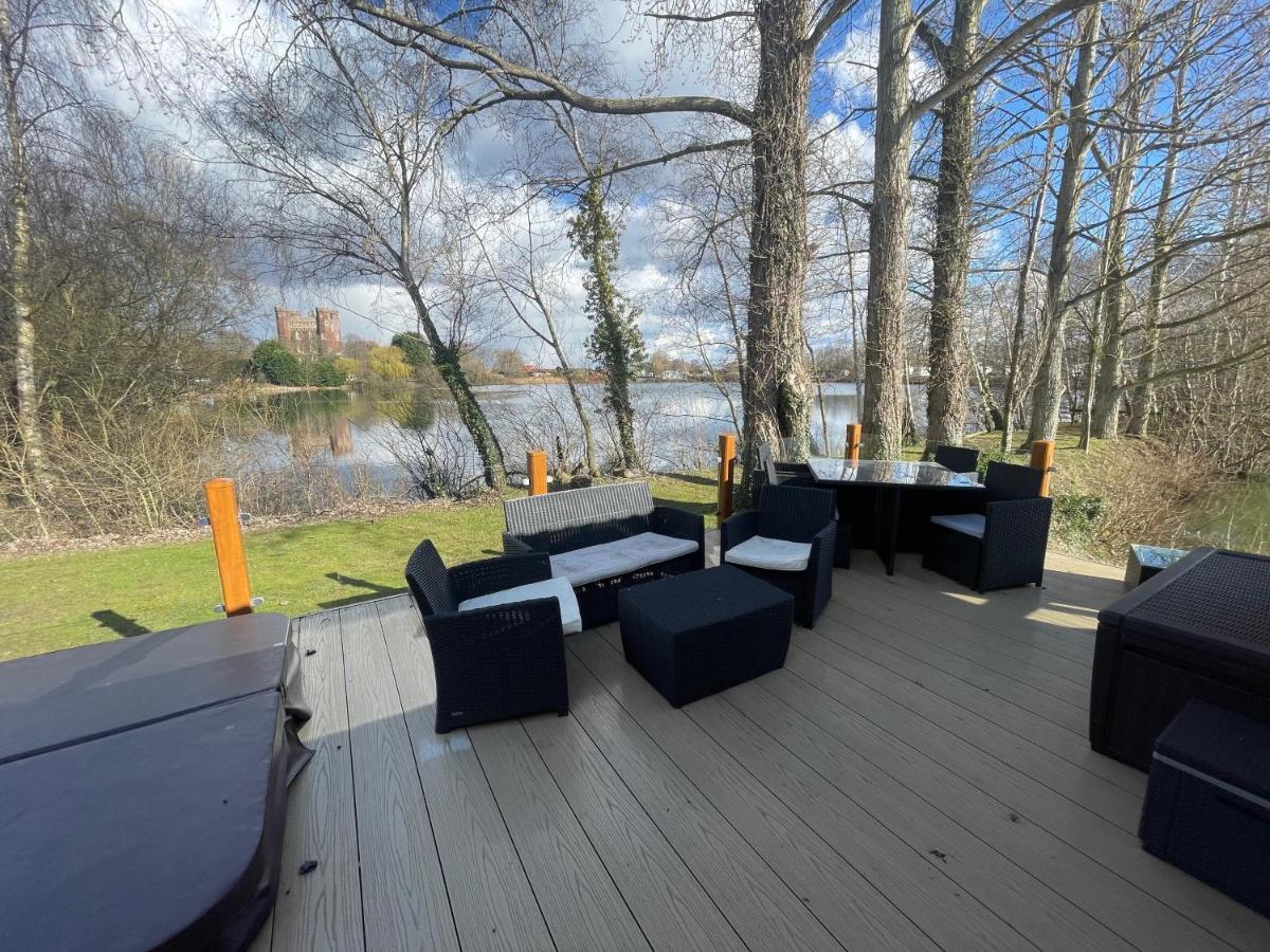 Rudd Lake Luxury Lakeside Lodge With Fishing & Hot Tub@Tattershall Exterior foto